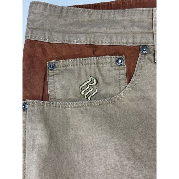Rocawear Men's Relaxed Fit Straight Leg Khaki Pants -Size 44x31.5 - Picture 4 of 7